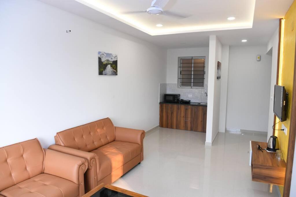 Beach Heaven Deluxe Rooms & Serviced Apartments Suratakal エクステリア 写真